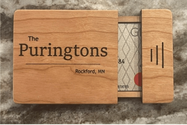 Build a quality gift card holder
